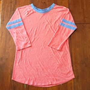 LULAROE Red Heather Raglan 3/4 Sleeve Tunic Tshirt with Heather Blue Stripes, M